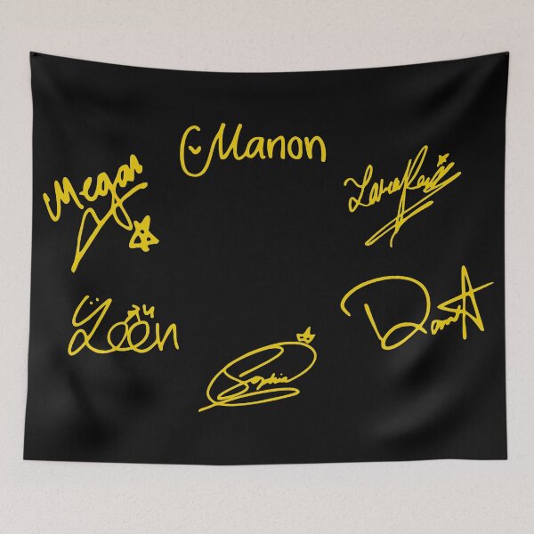 Item preview, signature KATSEYE member (캣츠아이) photocard designed and sold by Burtonn.