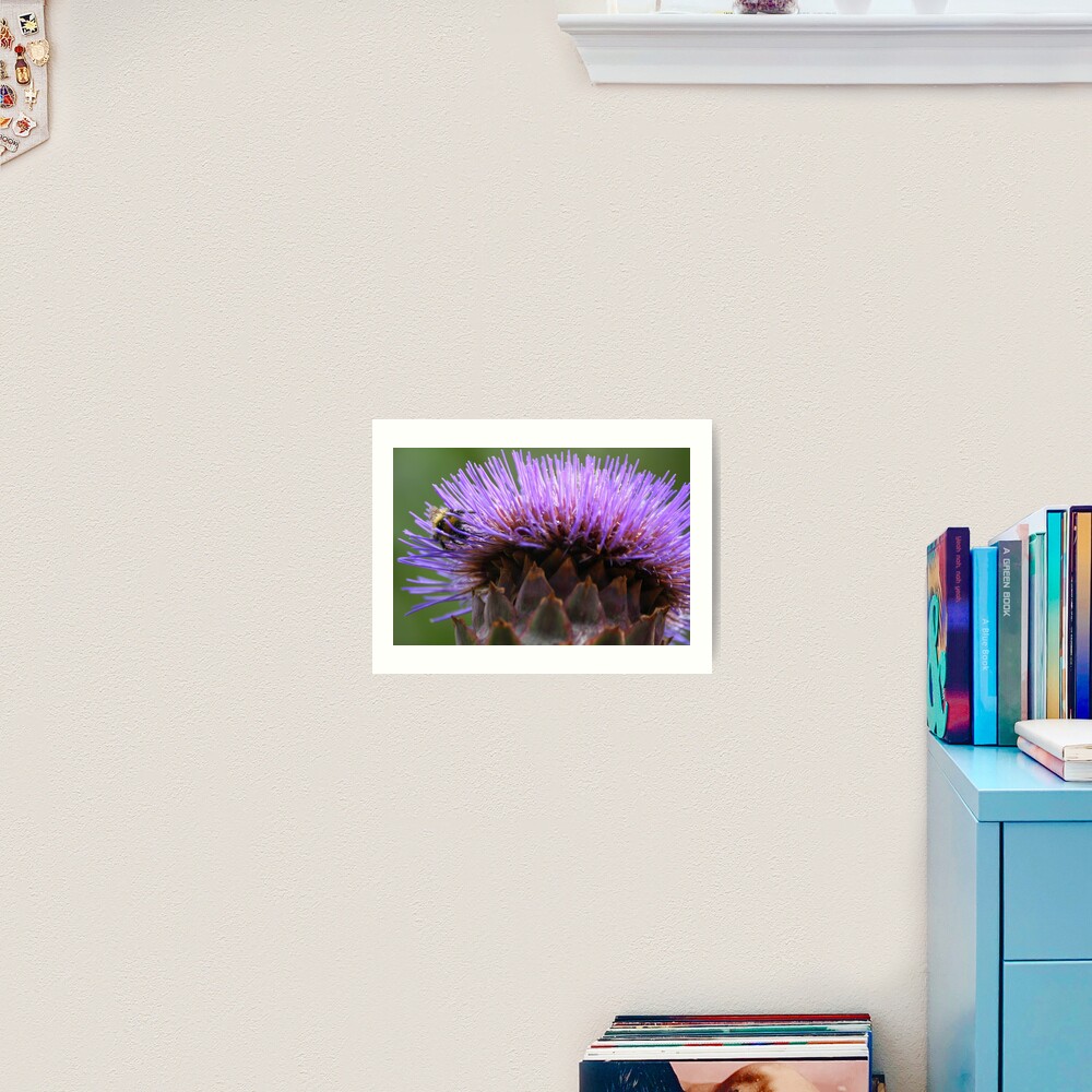 Raider of the Globe Artichoke Art Print