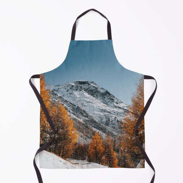 Artikelvorschau, Schneebedeckter Berg entworfen und verkauft von SoulArtLove.