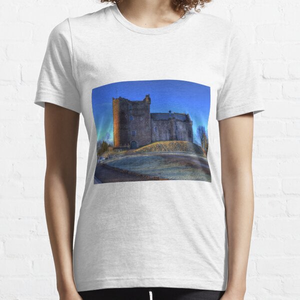 Doune Castle , Scotland Essential T-Shirt