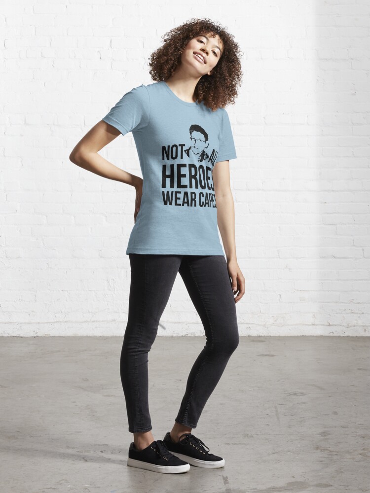 Essential T-Shirt mit Not all heroes wear capes, designt und verkauft von dynamitfrosch