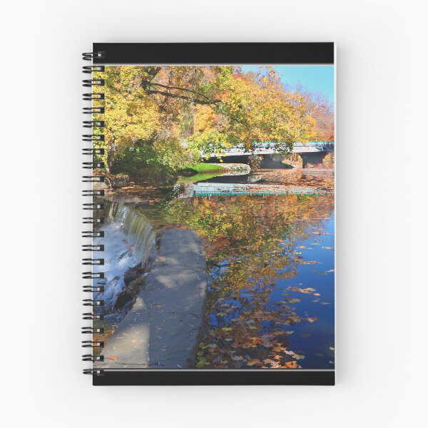 Artikelvorschau, Die Wasserfälle im Herbst entworfen und verkauft von EddieTorriale.
