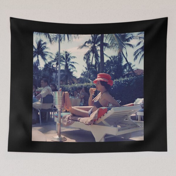 Item preview, sedang waktu luang sambil meminum elegan designed and sold by putrisetinilafi.
