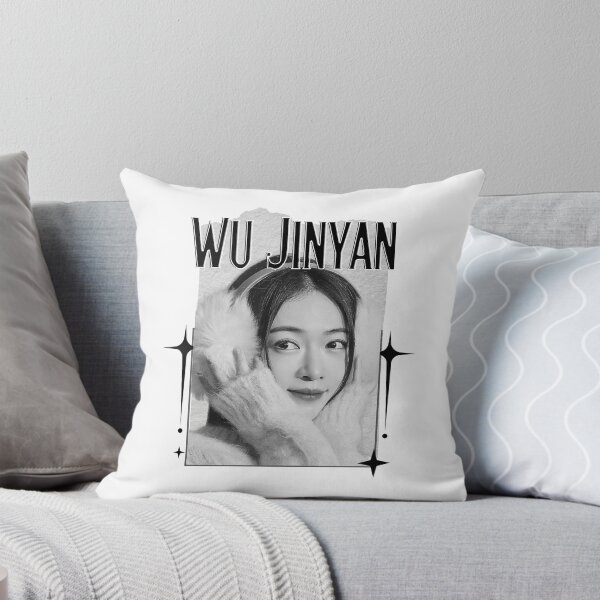 Item preview, Wu Jinyan (吴谨言), actriz china, arte, ilustración de celebridades chinas, collage de álbumes de recortes, diseño vintage acogedor Y2K designed and sold by HELL0WBELLO.