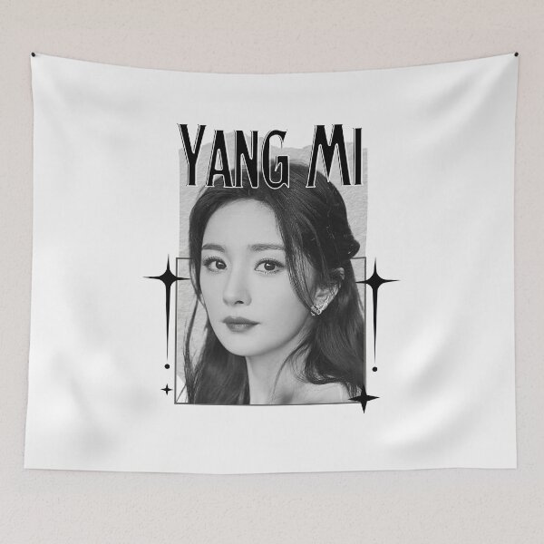 Item preview, Yang Mi (杨幂), actriz china, arte, ilustración de celebridades chinas, collage de álbumes de recortes, diseño vintage acogedor Y2K designed and sold by HELL0WBELLO.