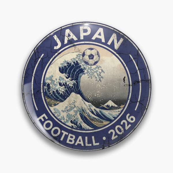 Artikelvorschau, Fußball-WM 2026 in Japan – Das große Wellen-Abzeichen im Vintage-Stil entworfen und verkauft von Imaginationbeyond.