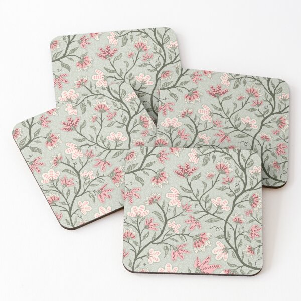 Aperçu de l'œuvre Fleurs roses et blanches avec des lianes de sauge sur fond vert pastel créée et vendue par Goolsby-Designs.