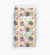 BUTTERFLIES AND TROPICAL FLOWERS Duvet Cover