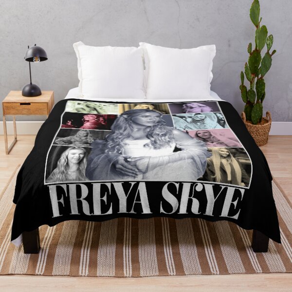 Item preview, Vintage Freya Skye designed and sold by Melissanet.