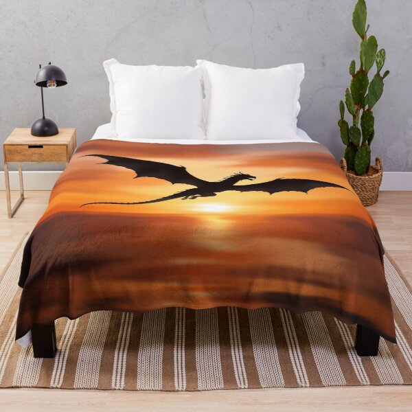 Artikelvorschau, Drachensilhouette bei Sonnenuntergang entworfen und verkauft von JLDxArt.