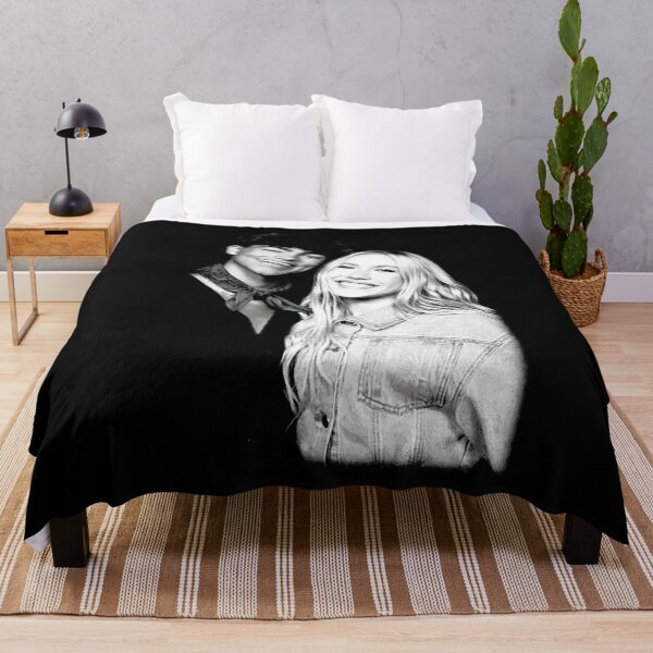 Item preview, Freya Skye Malachi Barton Live Tour Fan Art designed and sold by olsonyvykteresa.