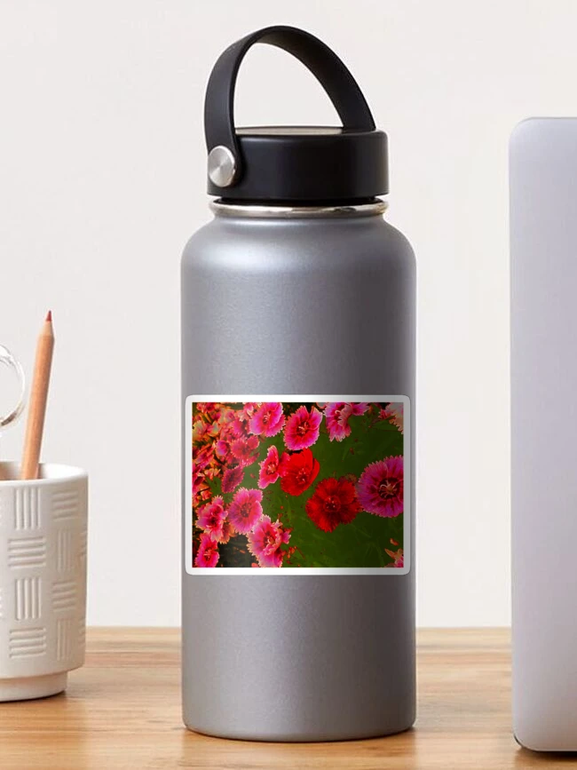 Imagen 1 de 3, Pegatina con la obra Flowers That Float, diseñada y vendida por Andy Rhodes Art.