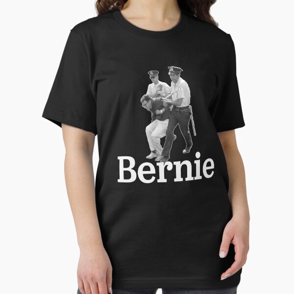 Vista previa del artículo con la obra «BERNIE SANDERS ARRESTED!», diseñado y vendido por powerdinoninja.