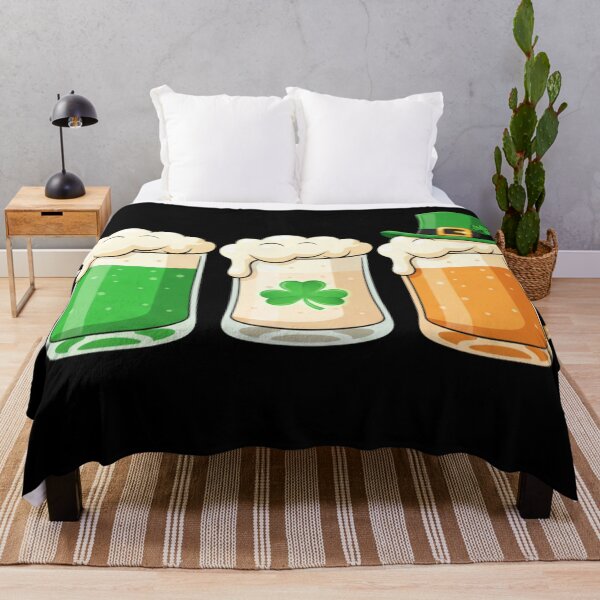 Artikelvorschau, Irisches Bier, Irland-Flagge, St. Patrick's Day, Männer, Frauen, Kobold entworfen und verkauft von Alexis Art Collection.