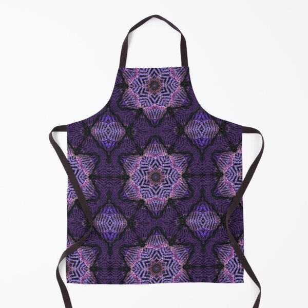 Artikelvorschau, Lila gehäkeltes Kaleidoskop-Design entworfen und verkauft von Lisamariesumner.