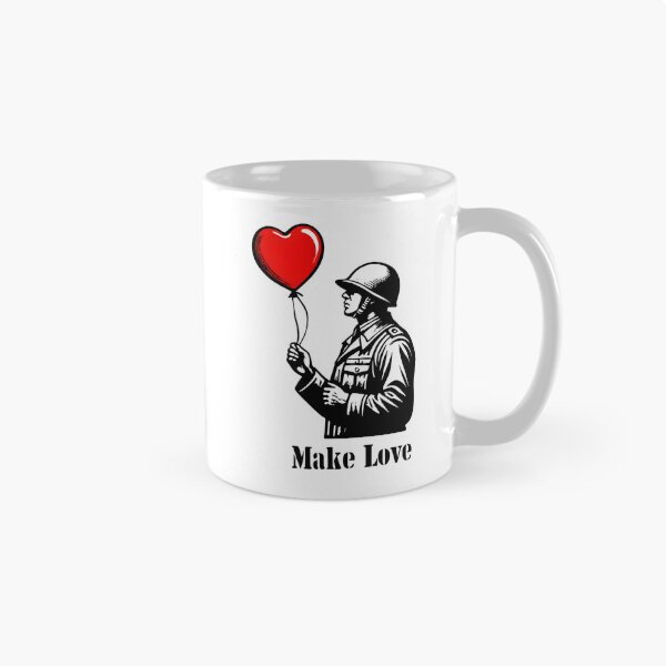 Aperçu de l'œuvre Faites l'amour, pas la guerre, cœur de soldat créée et vendue par AnnDesignStudio.