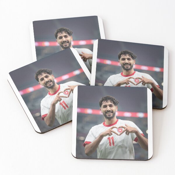 Artikelvorschau, Leidenschaft und Stolz – Feierlichkeiten zum Footballstar Jordan entworfen und verkauft von GoldenSparkleShop.