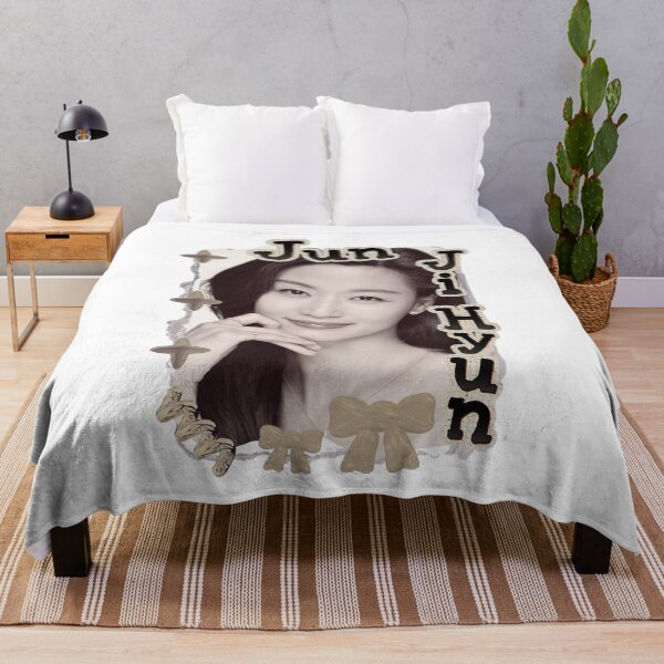 Item preview, Jun Ji-hyun (전지현) Korean actress South Korean celebrity K-drama star Korean film Scrapbook Collage Cozy Y2K Vintage Design designed and sold by HELL0WBELLO.