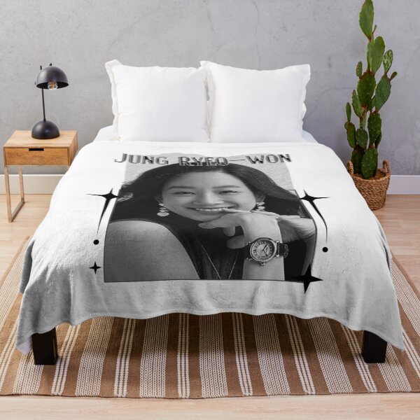 Item preview, Jung Ryeo-won (정려원) Korean actress South Korean celebrity K-drama star Korean film Scrapbook Collage Cozy Y2K Vintage Design designed and sold by HELL0WBELLO.