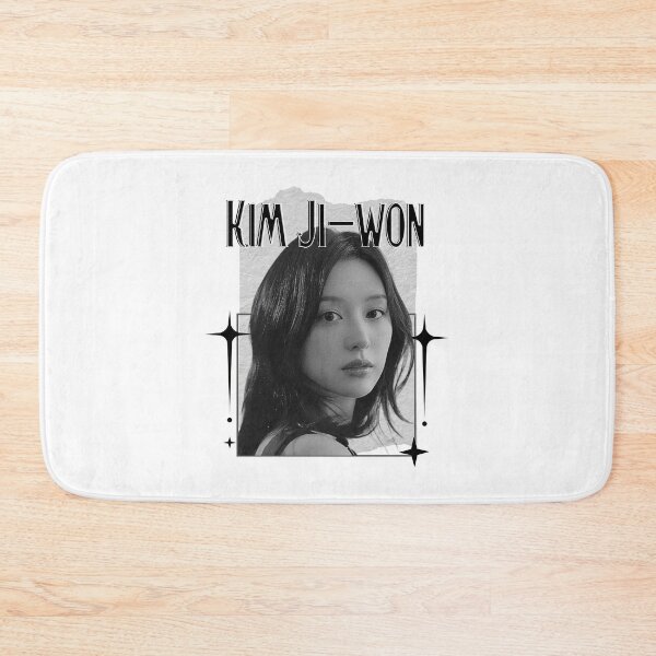 Item preview, Kim Ji-won (김지원) Actriz coreana Celebridad surcoreana Estrella de K-drama Película coreana Álbum de recortes Collage Diseño vintage acogedor Y2K designed and sold by HELL0WBELLO.