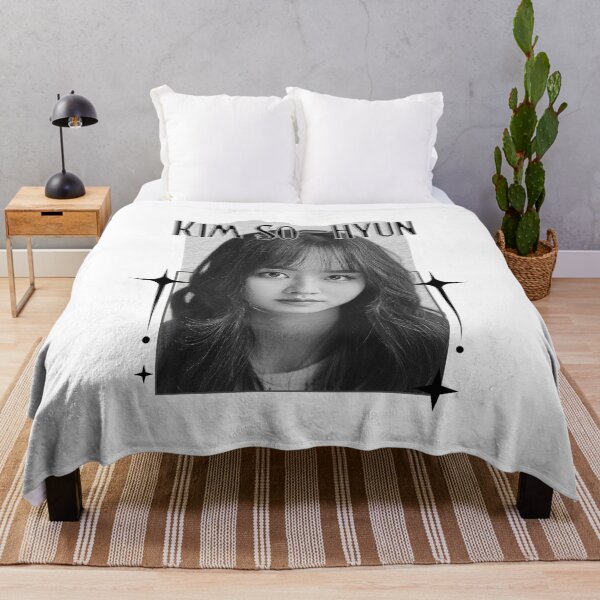 Item preview, Kim So-hyun (김소현) Korean actress South Korean celebrity K-drama star Korean film Scrapbook Collage Cozy Y2K Vintage Design designed and sold by HELL0WBELLO.
