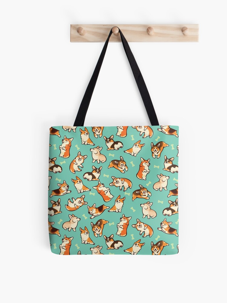 Imagen 1 de 2, Bolsa de tela con la obra Jolly corgis en verde, diseñada y vendida por Colordrilos.