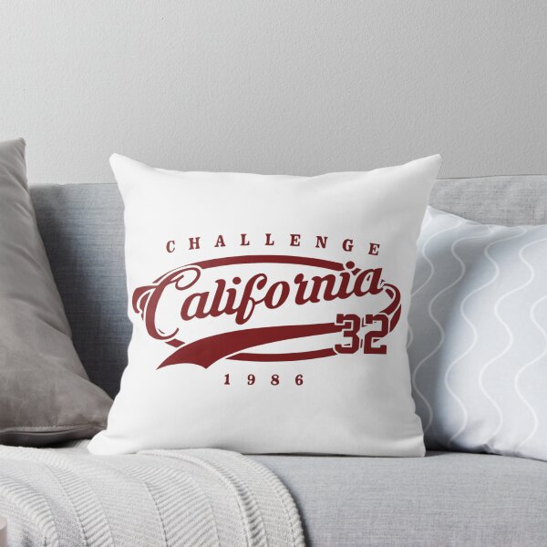 Aperçu de l'œuvre Style universitaire vintage californien créée et vendue par Oniyasha.