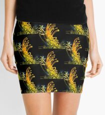 Reaching out Mini Skirt