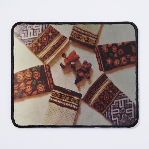 Item preview, Mittens style on 1979. Friendship in family.  designed and sold by Valgasnews011.
