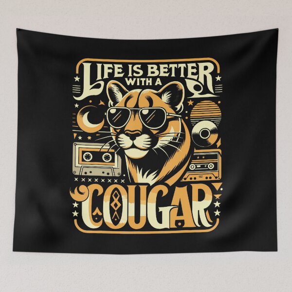 Artikelvorschau, Das Leben ist besser mit einer Cougar (lustige Cougars) entworfen und verkauft von hattazillsu.