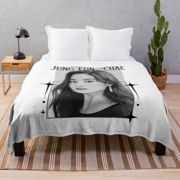 Item preview, Jung Eun-chae (정은채) Korean actress South Korean celebrity K-drama star Korean film Scrapbook Collage Cozy Y2K Vintage Design designed and sold by HELL0WBELLO.