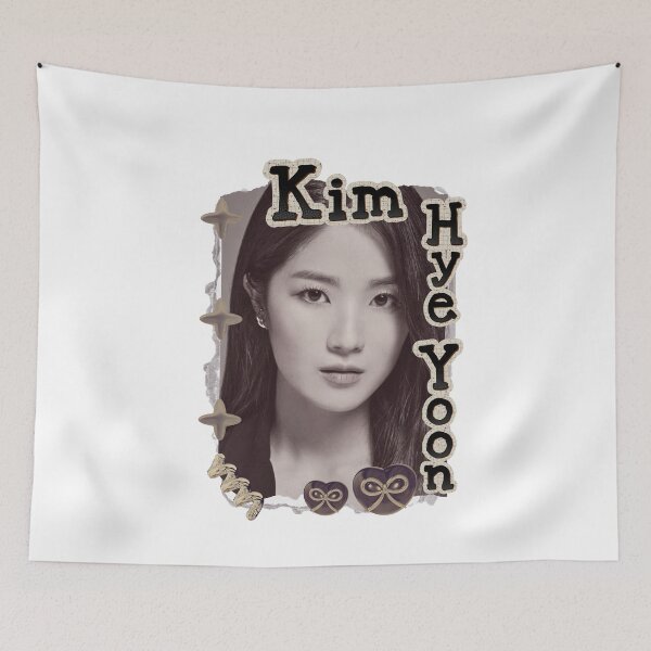 Item preview, Kim Hye-yoon (김혜윤) Korean actress South Korean celebrity K-drama star Korean film Scrapbook Collage Cozy Y2K Vintage Design designed and sold by HELL0WBELLO.