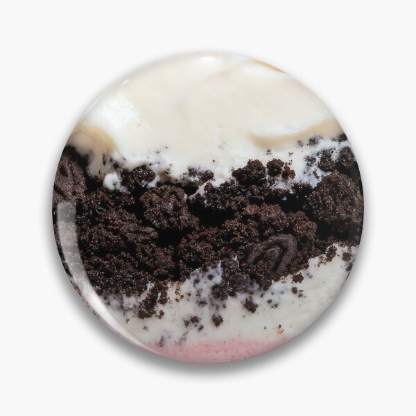 Item preview, strawberry oreo cake designed and sold by LunaVeil1.