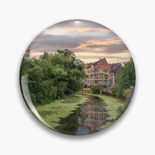 Artikelvorschau, Abenddämmerung am Fluss Foss York entworfen und verkauft von RJW Images.