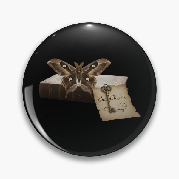 Artikelvorschau, Dark Academia Moth and Fern Goblincore entworfen und verkauft von HoruxDesign.