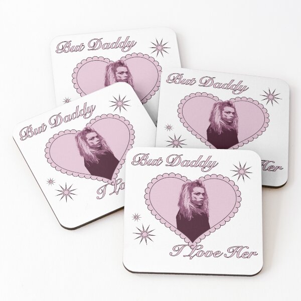 Artikelvorschau, Aber Papa, ich liebe sie – Rose Tyler | Home Decor Merch Fandom Kleine Unterstützung | entworfen und verkauft von Two Otters Co.
