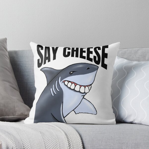Aperçu de l'œuvre Dites Cheese Funny Shark Dents Requin Amoureux Cadeau d'anniversaire créée et vendue par teecastle.
