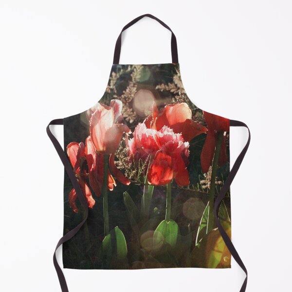 Item preview, Double Exposure: ‘Queensland’ Double Fringed + ‘Ad Rem’ Triumph Tulips, Tamarisk designed and sold by Melissa Holland.