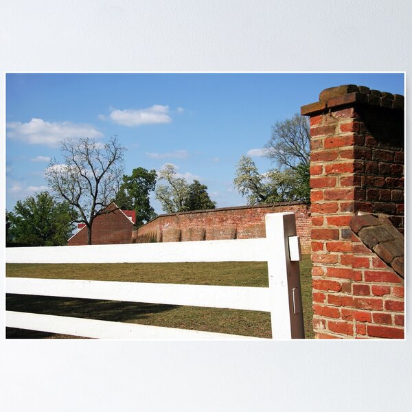 Artikelvorschau, Mount Vernon's Bricks und weiße Zäune entworfen und verkauft von Cora Wandel.