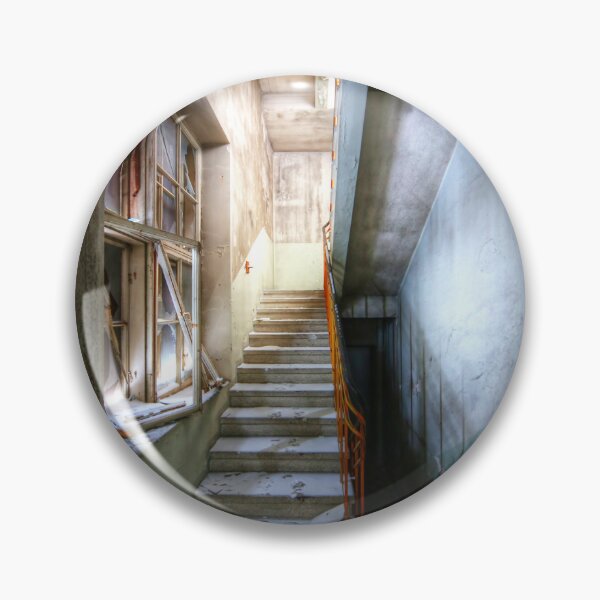 Item preview, 3.11.2025: Staircase designed and sold by Petri Volanen.