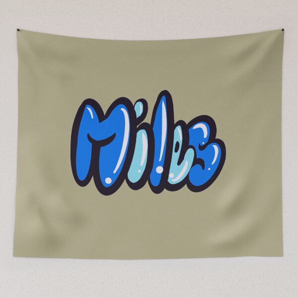 Artikelvorschau, Miles Name in blauer Graffiti-Kalligraphie Top 10 der besten personalisierten Geschenke für Jungen und Männer mit dem Namen Miles entworfen und verkauft von Artonmytee.