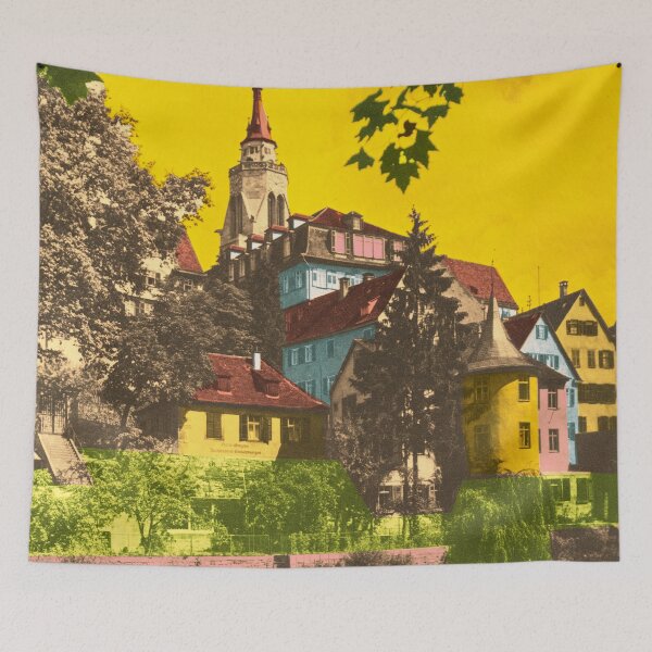 Item preview, Ludwig Uhland and Friedrich Hölderlin stopped here. And on the famous Neckar front, Friedrich Hölderlin lived in his unmistakable Hölderlin tower. The yellow facade shimmers in the shine of sunlight and exudes poetry and grandeur.
The design by Mallybea designed and sold by Mauswohn.