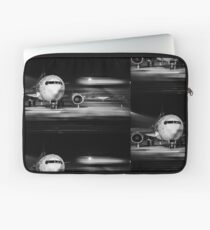 Funda para portátil primer plano del frente del aeroplano