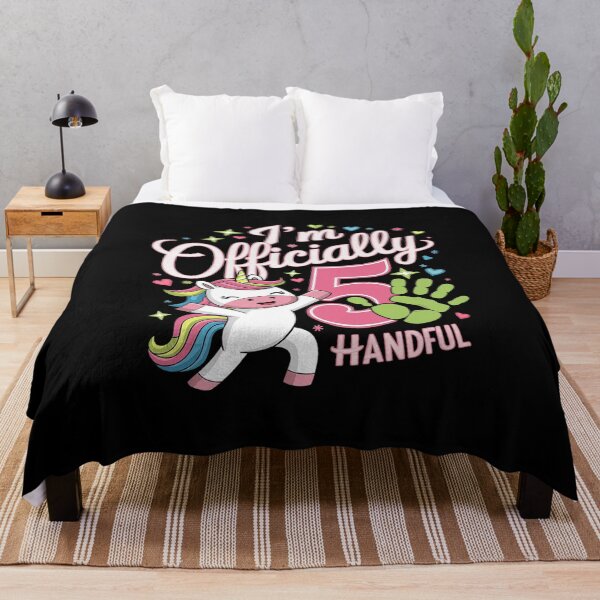 Artikelvorschau, Ich bin offiziell ein Handful Birthday 5th Unicorn für Mädchen entworfen und verkauft von PowAcademy.