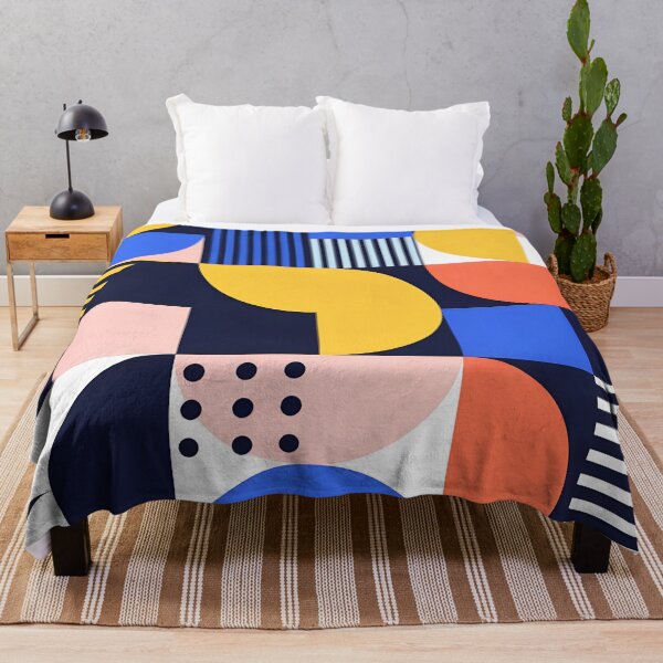 Aperçu de l'œuvre Abstract Geometric Bauhaus Pattern in Blue Yellow Coral Retro Grid Art créée et vendue par Timegraf.
