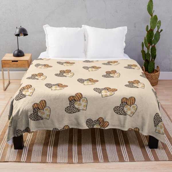 Artikelvorschau, Boho-Leopardenherzenmuster entworfen und verkauft von LakLuxe studio .