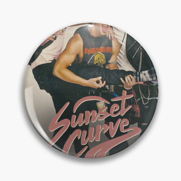 Artikelvorschau, Sunset Curve Bandposter Klassisch entworfen und verkauft von shonscleos.