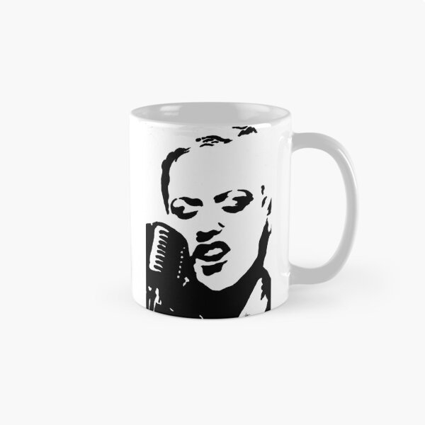 Artikelvorschau, Dolores O'Riordan entworfen und verkauft von Chad's Fresh Art.