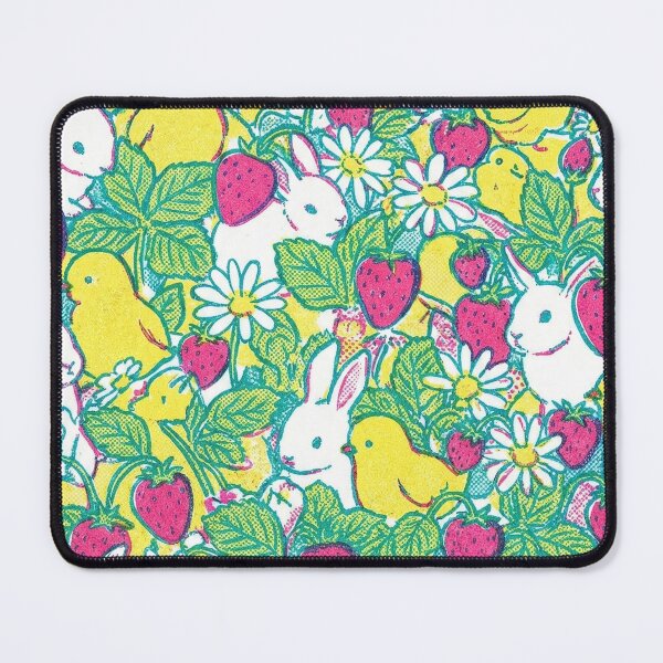 Artikelvorschau, Gemütliches Pastellmuster mit Hase, Erdbeere, Blume und Küken entworfen und verkauft von Virtual-Studio-Geebaki.