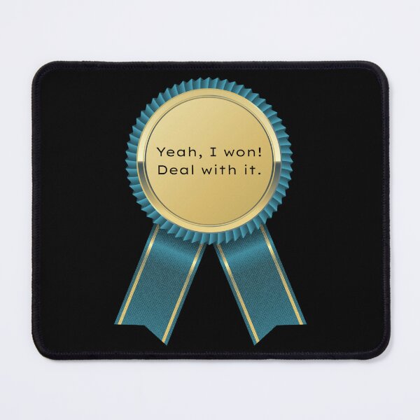 Artikelvorschau, „Ich hab’s geschafft“-Anstecker, blau-goldene Aufkleber mit Motivationstext, Magnete, Wandbilder, T-Shirts, Geschenkkarten, Mützen, Arbeits- und Schulartikel, Redbubble-Shop entworfen und verkauft von Saritas Boutique Shop.